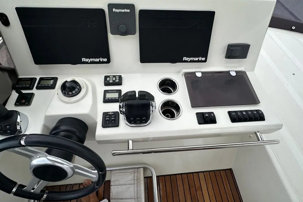 2018 Prestige 520 Yacht For Sale in Cannes 2018 Prestige 520 Yacht For Sale in Cannes