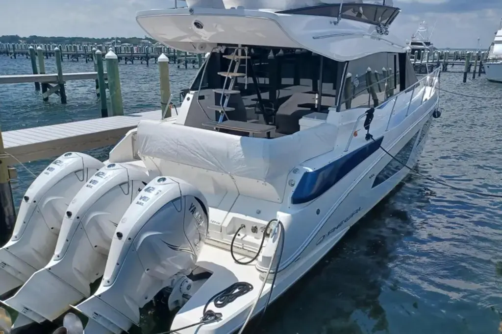 2023 Regal 42 FXO Yacht For Sale in Fort Walton Beach FL 2023 Regal 42 FXO Yacht For Sale in Fort Walton Beach FL