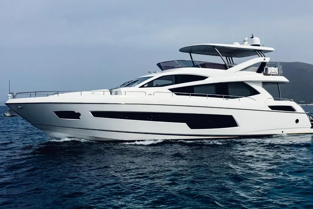 GLASAX 2016 Sunseeker 75 Yacht Yacht For Sale in Elliniko GLASAX 2016 Sunseeker 75 Yacht Yacht For Sale in Elliniko