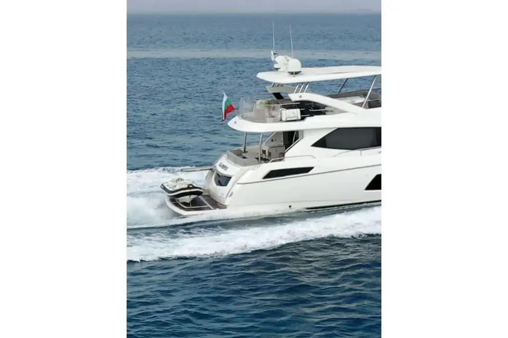 GLASAX 2016 Sunseeker 75 Yacht Yacht For Sale in Elliniko GLASAX 2016 Sunseeker 75 Yacht Yacht For Sale in Elliniko