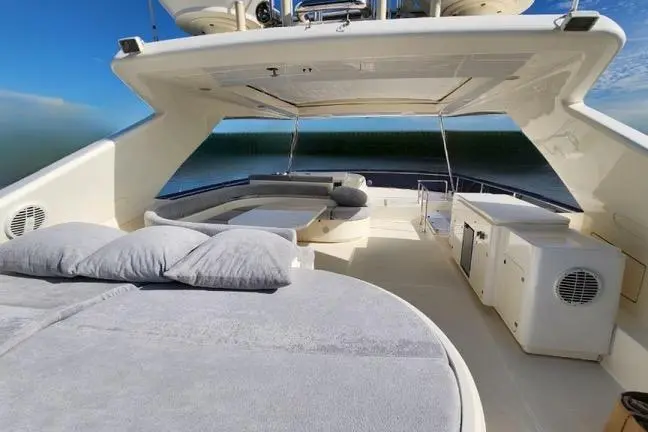 Ferretti 830 (2010) 2010 Ferretti Yachts 830 Yacht For Sale in Istanbul Ferretti 830 (2010) 2010 Ferretti Yachts 830 Yacht For Sale in Istanbul