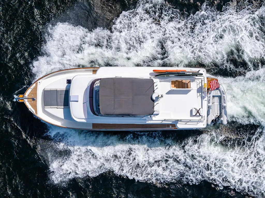 Amber Roots 2017 Beneteau Swift Trawler 50 Yacht For Sale in Seattle WA Amber Roots 2017 Beneteau Swift Trawler 50 Yacht For Sale in Seattle WA