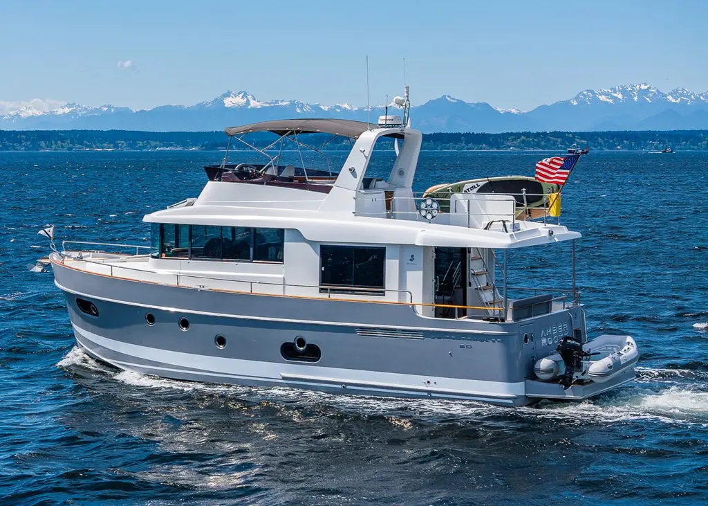 Amber Roots 2017 Beneteau Swift Trawler 50 Yacht For Sale in Seattle WA Amber Roots 2017 Beneteau Swift Trawler 50 Yacht For Sale in Seattle WA