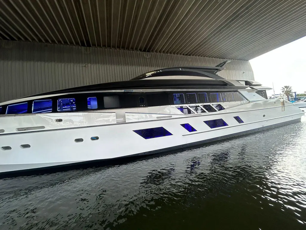 1992/2016 Heesen Motor Yacht 1992 Heesen 141 Motor Yacht Yacht For Sale in Fort Lauderdale FL 1992/2016 Heesen Motor Yacht 1992 Heesen 141 Motor Yacht Yacht For Sale in Fort Lauderdale FL