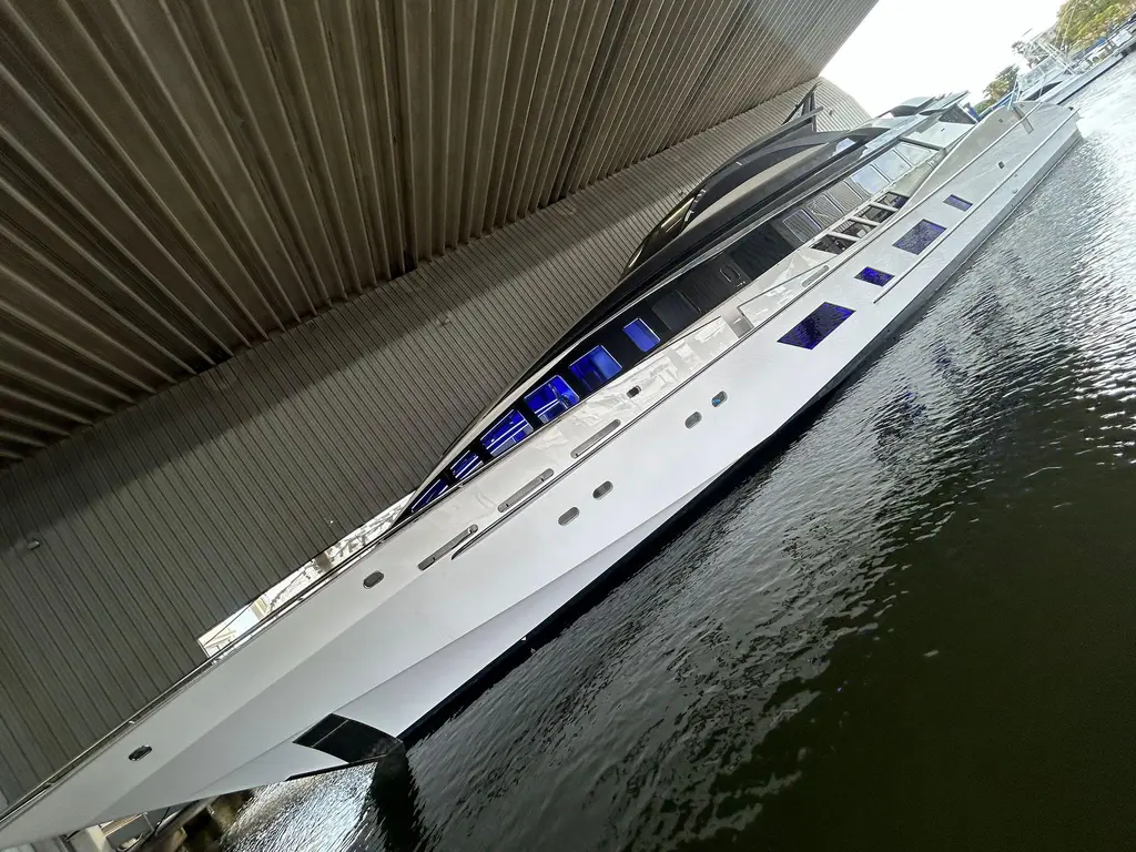 1992/2016 Heesen Motor Yacht 1992 Heesen 141 Motor Yacht Yacht For Sale in Fort Lauderdale FL 1992/2016 Heesen Motor Yacht 1992 Heesen 141 Motor Yacht Yacht For Sale in Fort Lauderdale FL