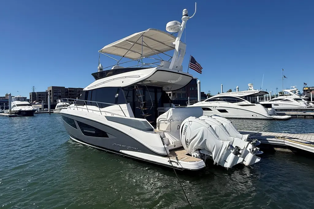 2022 Regal 42 FXO Yacht For Sale in Bridgeport CT 2022 Regal 42 FXO Yacht For Sale in Bridgeport CT