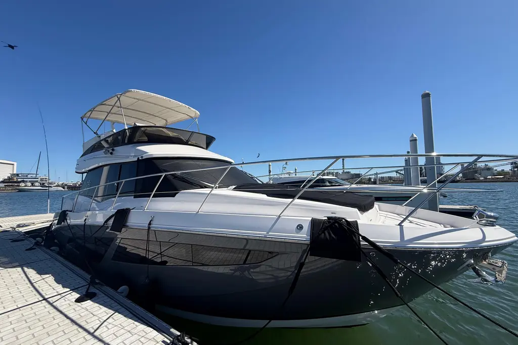 2022 Regal 42 FXO Yacht For Sale in Bridgeport CT 2022 Regal 42 FXO Yacht For Sale in Bridgeport CT