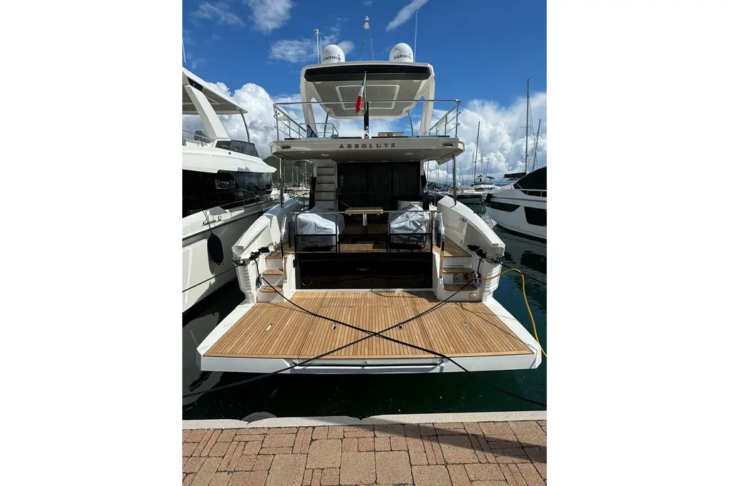 2024 Absolute Yachts 60 Fly Yacht For Sale in Eivissa 2024 Absolute Yachts 60 Fly Yacht For Sale in Eivissa