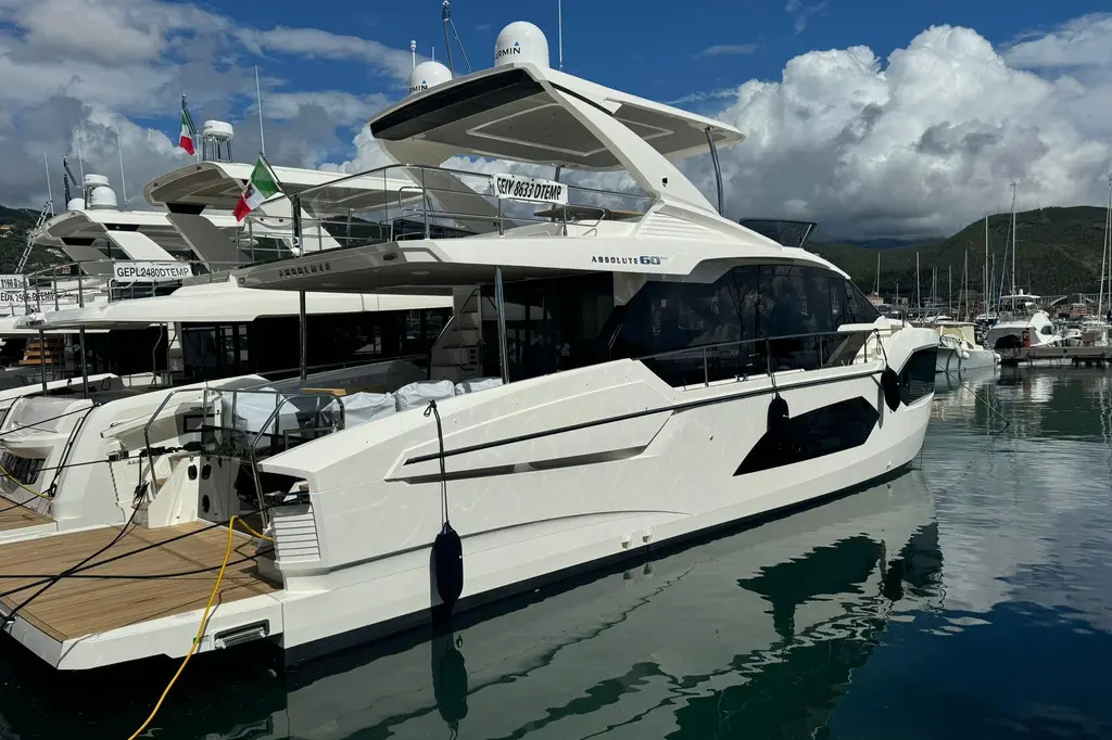 2024 Absolute Yachts 60 Fly Yacht For Sale in Eivissa 2024 Absolute Yachts 60 Fly Yacht For Sale in Eivissa