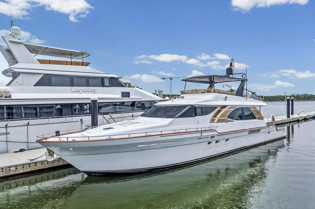 2004 Queenship 76 Baretta Yacht For Sale in Orange Beach AL 2004 Queenship 76 Baretta Yacht For Sale in Orange Beach AL