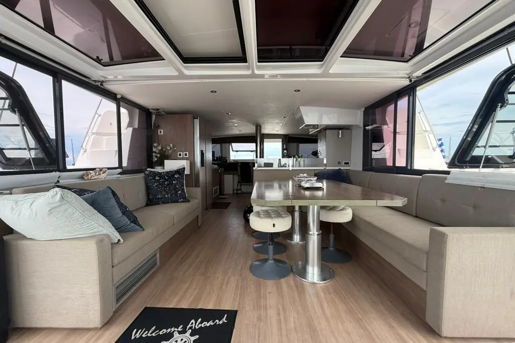 Kharites 2023 Bali 4.8 Yacht For Sale in Phuket Kharites 2023 Bali 4.8 Yacht For Sale in Phuket