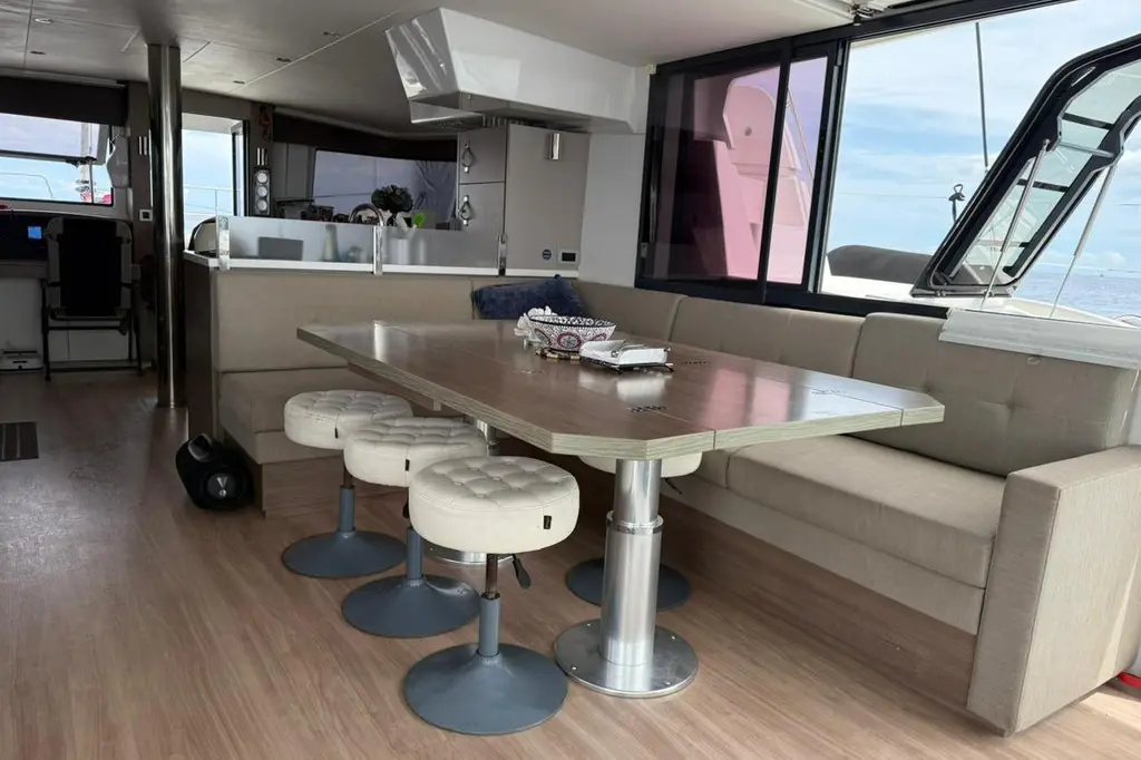 Kharites 2023 Bali 4.8 Yacht For Sale in Phuket Kharites 2023 Bali 4.8 Yacht For Sale in Phuket