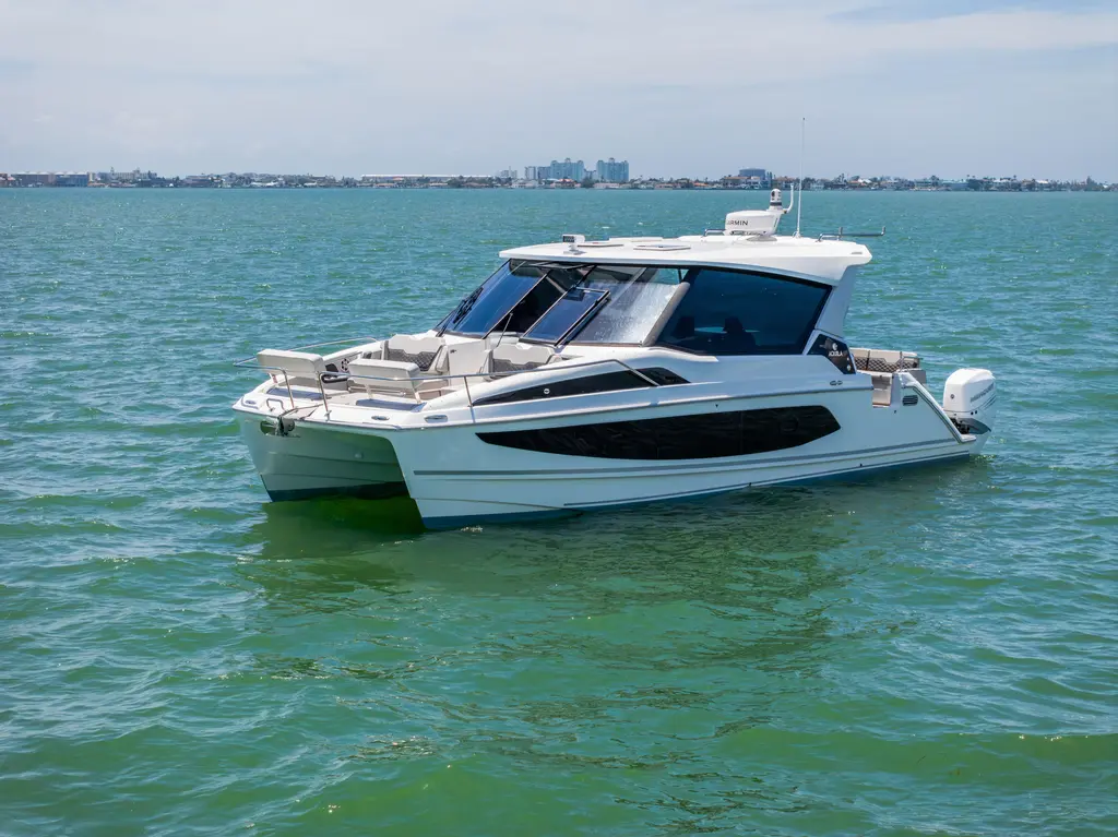  2023 Aquila 36 Sport Yacht For Sale in St Petersburg FL
