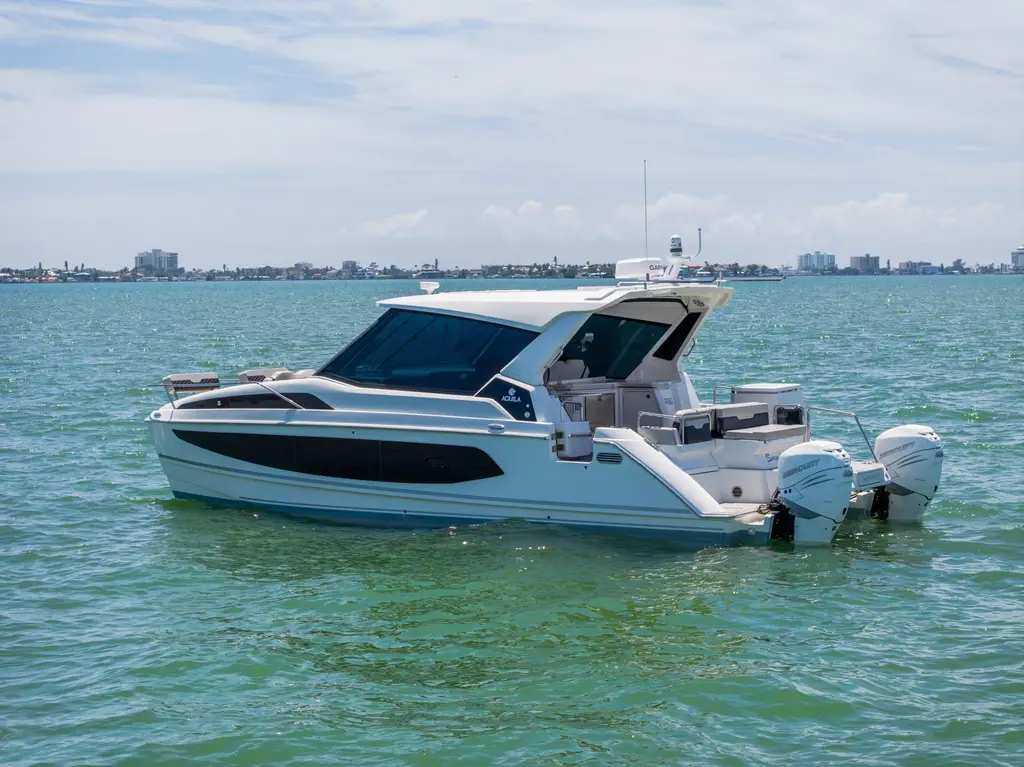  2023 Aquila 36 Sport Yacht For Sale in St Petersburg FL