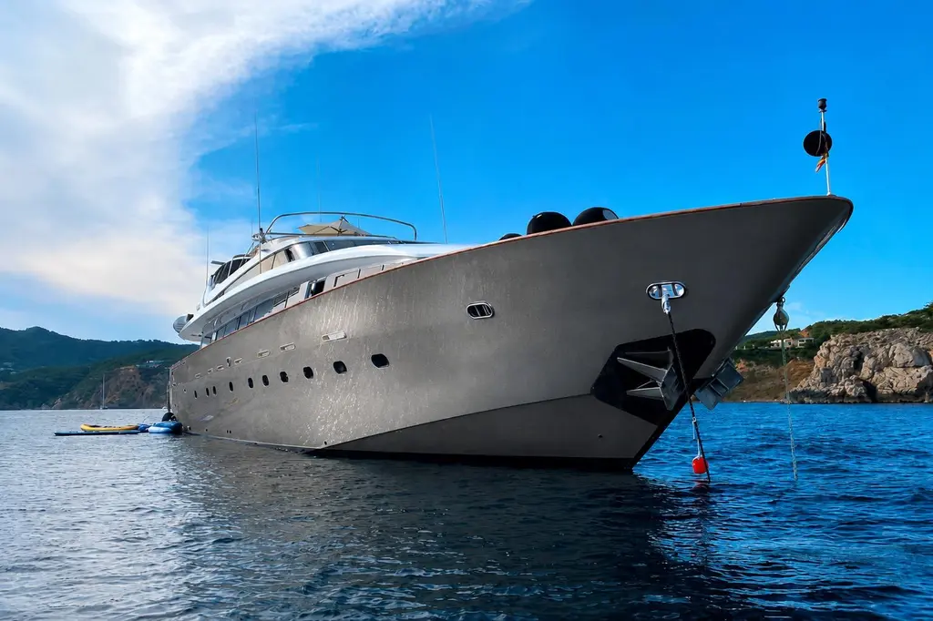 1995 Mondomarine 120 Yacht For Sale in Barcelona ES-B 1995 Mondomarine 120 Yacht For Sale in Barcelona ES-B