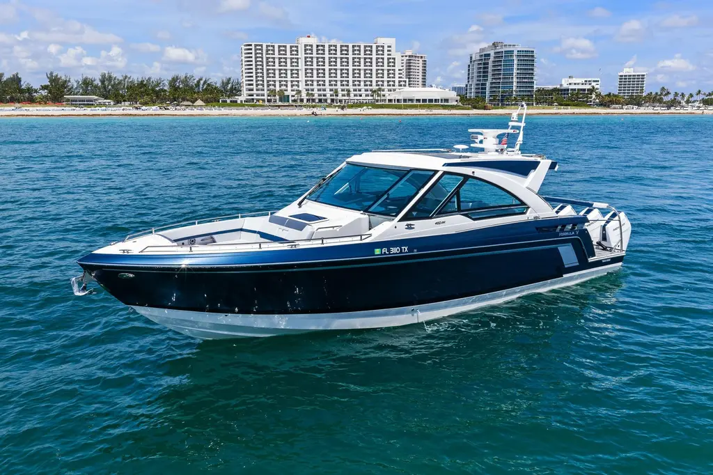 Lady Champagne II 2025 Formula 400 Super Sport Crossover Yacht For Sale in Fort Lauderdale FL