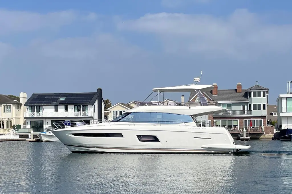 LA BELLA VITA 2017 Prestige 560 Yacht For Sale in Huntington Beach CA LA BELLA VITA 2017 Prestige 560 Yacht For Sale in Huntington Beach CA