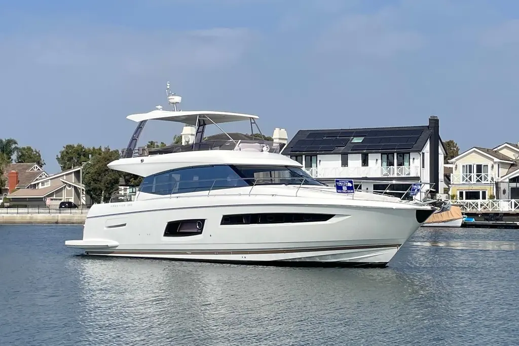 LA BELLA VITA 2017 Prestige 560 Yacht For Sale in Huntington Beach CA LA BELLA VITA 2017 Prestige 560 Yacht For Sale in Huntington Beach CA