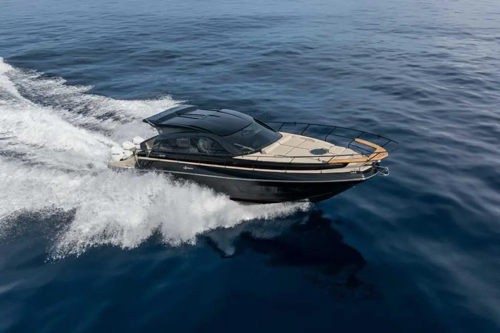 Hanover 415 Ultimate Luxury 2027 415 Yacht For Sale in Fort Lauderdale FL Hanover 415 Ultimate Luxury 2027 415 Yacht For Sale in Fort Lauderdale FL
