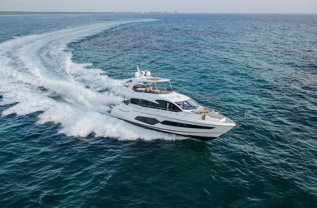 EXCELLENCE 2019 Sunseeker Manhattan 66 Yacht For Sale in Singapore EXCELLENCE 2019 Sunseeker Manhattan 66 Yacht For Sale in Singapore