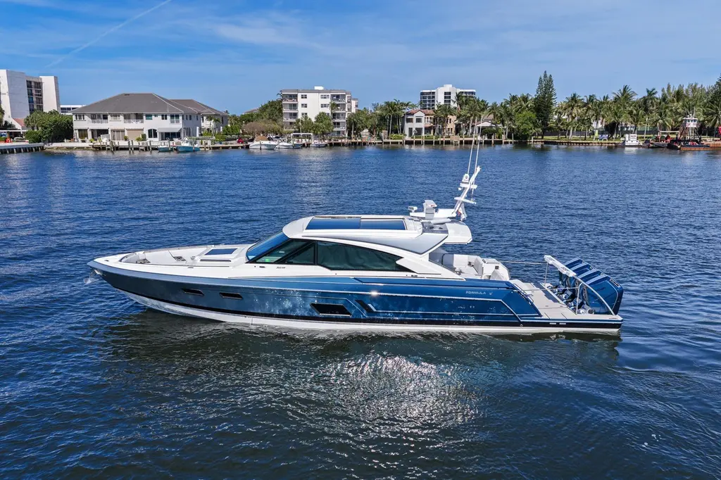 Take 5 2025 Formula 500 Super Sport Crossover Yacht For Sale in Deerfield Beach FL Take 5 2025 Formula 500 Super Sport Crossover Yacht For Sale in Deerfield Beach FL