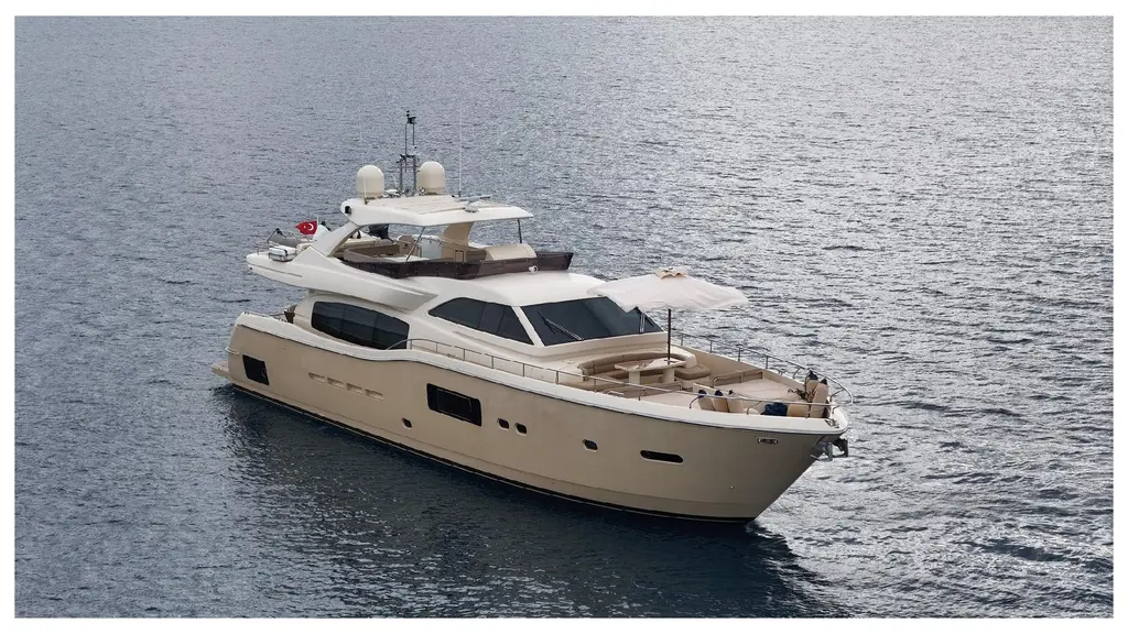 2010 Ferretti Yachts Altura 840 Yacht For Sale in MUGLA 2010 Ferretti Yachts Altura 840 Yacht For Sale in MUGLA