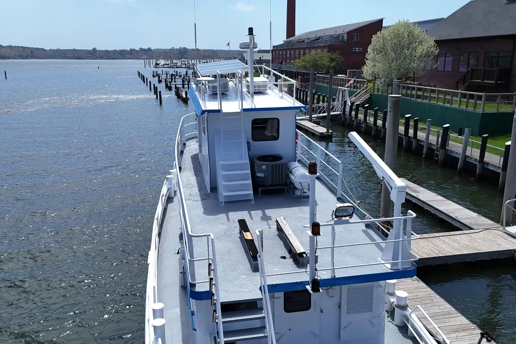 Carol V 1954 American 70 Tug Yacht For Sale in Wareham MA Carol V 1954 American 70 Tug Yacht For Sale in Wareham MA