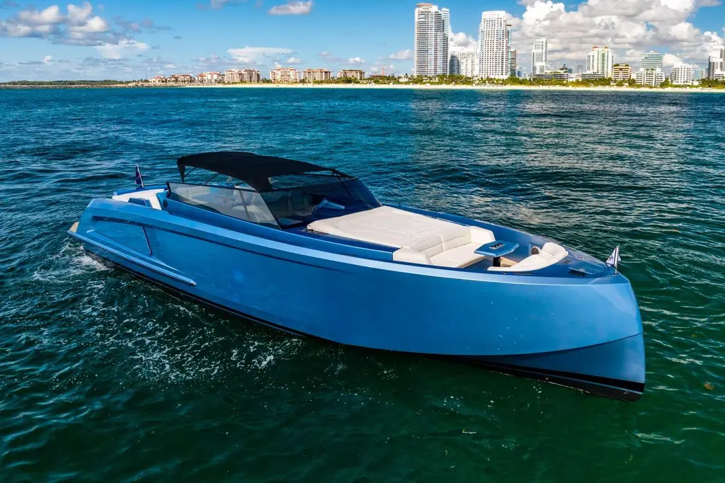 IMPULSIVE 2019 Vanquish Yachts VQ58 Yacht For Sale in Miami Beach FL IMPULSIVE 2019 Vanquish Yachts VQ58 Yacht For Sale in Miami Beach FL