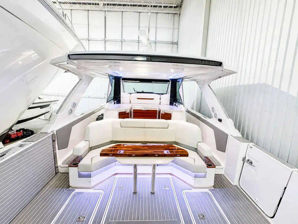 Papa Charlie 2023 Tiara Yachts 48 LS Yacht For Sale in Sturgeon Bay WI Papa Charlie 2023 Tiara Yachts 48 LS Yacht For Sale in Sturgeon Bay WI