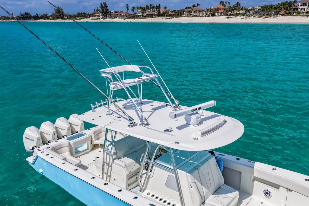 FAST FORWARD 2021 SeaVee 390B Yacht For Sale in Venice FL FAST FORWARD 2021 SeaVee 390B Yacht For Sale in Venice FL