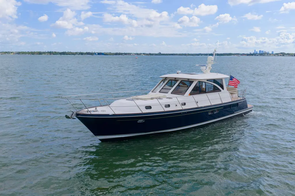 Marika 2011 Hunt Yachts Hunt 52 Yacht For Sale in St Petersburg FL Marika 2011 Hunt Yachts Hunt 52 Yacht For Sale in St Petersburg FL