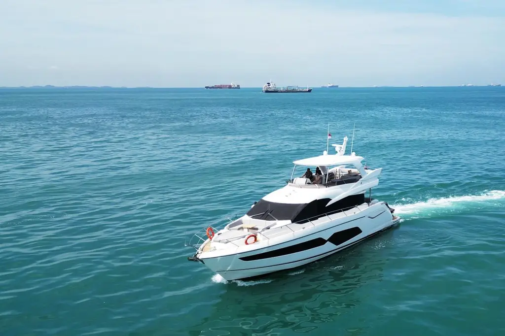 EXCELLENCE 2019 Sunseeker Manhattan 66 Yacht For Sale in Singapore EXCELLENCE 2019 Sunseeker Manhattan 66 Yacht For Sale in Singapore