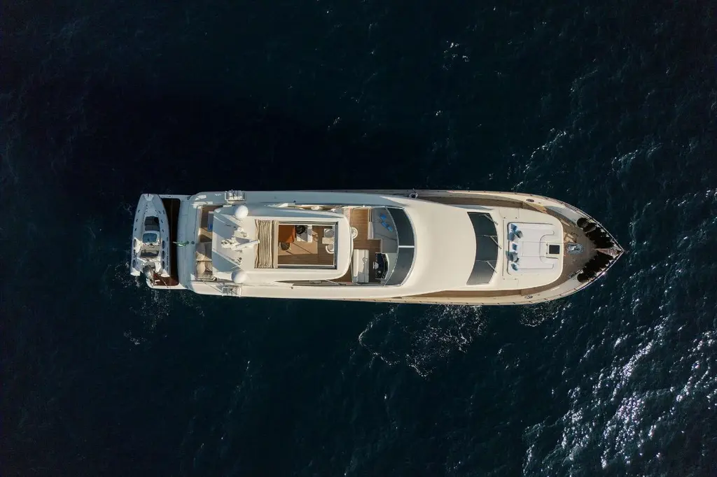 2009 Canados 86 Yacht For Sale in Naples IT-NA 2009 Canados 86 Yacht For Sale in Naples IT-NA