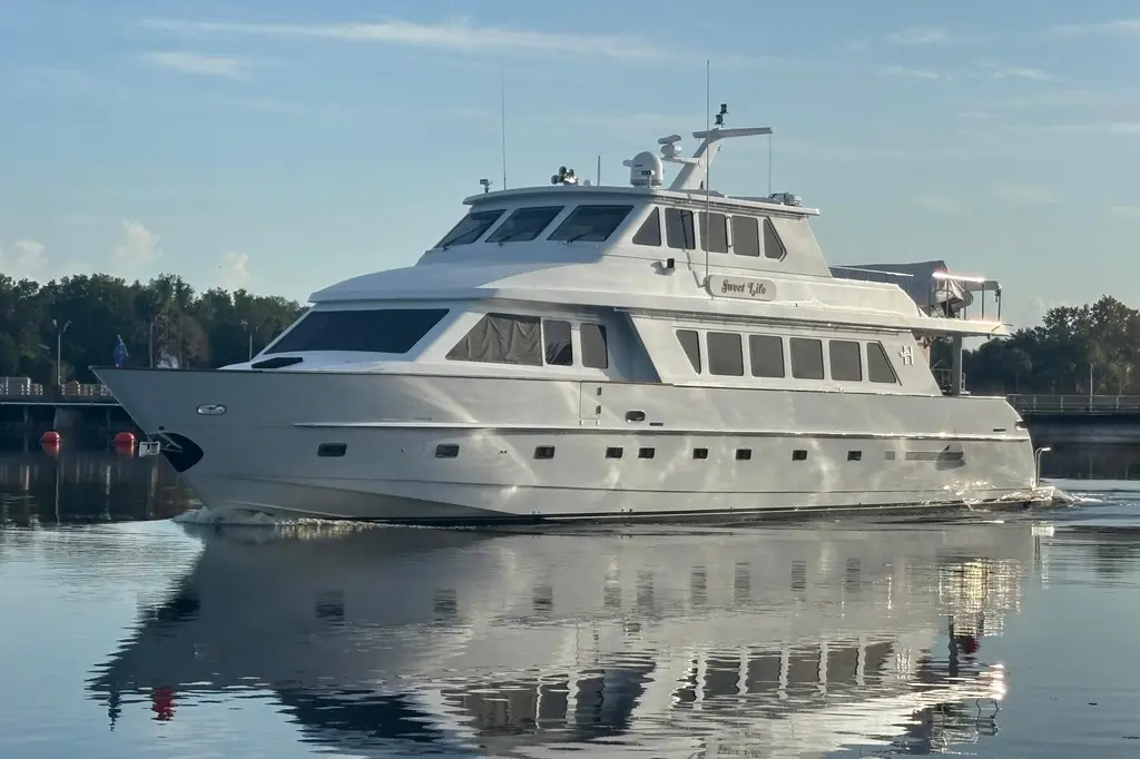Sweet T 2001 Hargrave 94 Yacht For Sale in Stuart FL Sweet T 2001 Hargrave 94 Yacht For Sale in Stuart FL