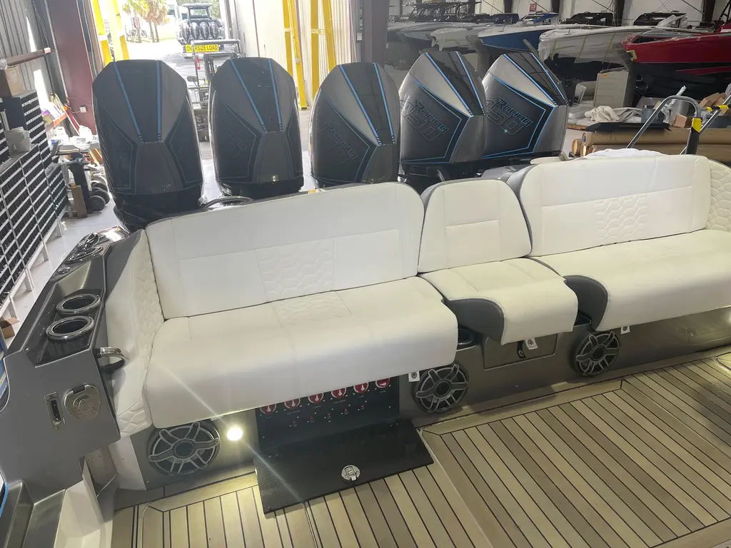 2027 Nor-Tech 500 Sport Center Console Yacht For Sale in Lake Ozark MO 2027 Nor-Tech 500 Sport Center Console Yacht For Sale in Lake Ozark MO