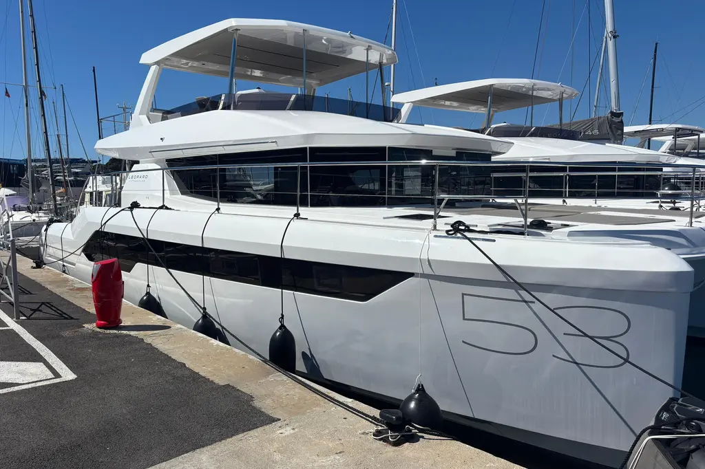 B5143 2026 Leopard 53 Powercat Yacht For Sale in Saint-Rapha?l 83 B5143 2026 Leopard 53 Powercat Yacht For Sale in Saint-Rapha?l 83