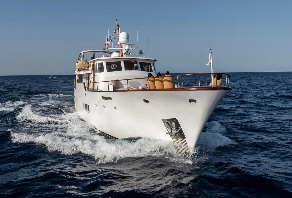 SISSI 1963 Feadship Classic Canoe Stern Yacht For Sale in Marbella ES-MA SISSI 1963 Feadship Classic Canoe Stern Yacht For Sale in Marbella ES-MA