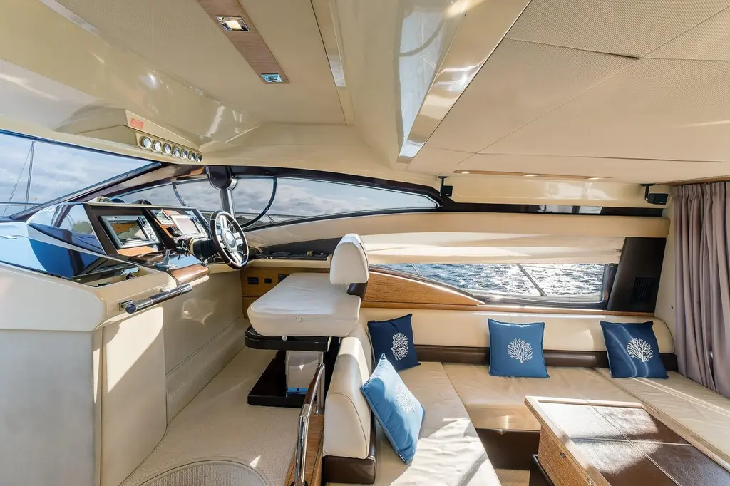 R&R 2012 Azimut 48 Yacht For Sale in Palma R&R 2012 Azimut 48 Yacht For Sale in Palma