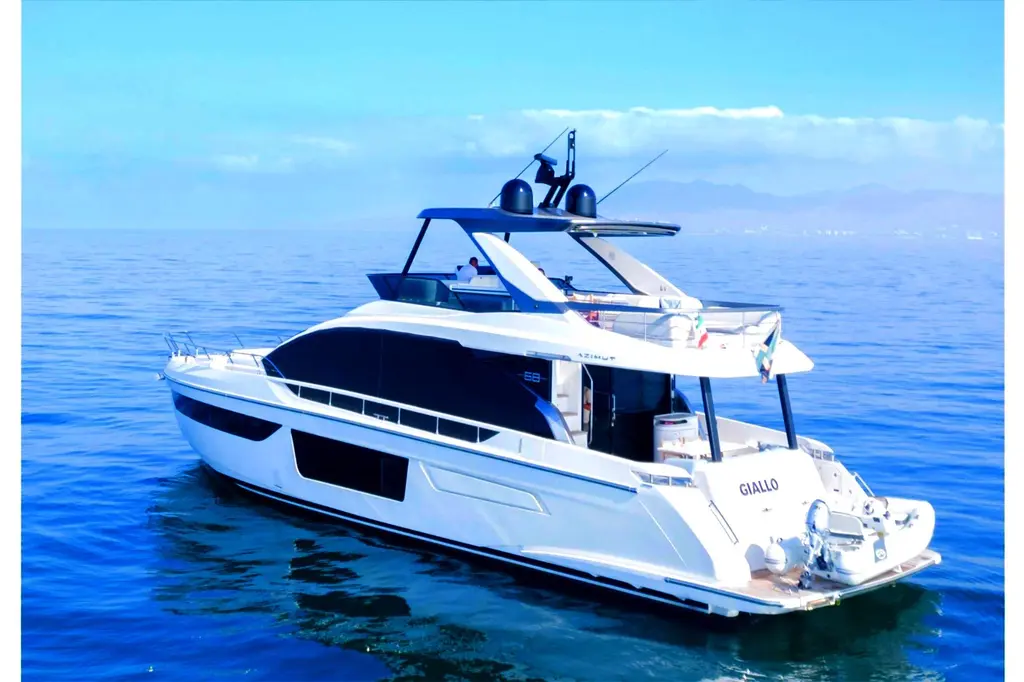 2023 Azimut Fly 68 Yacht For Sale in Puerto Vallarta 2023 Azimut Fly 68 Yacht For Sale in Puerto Vallarta