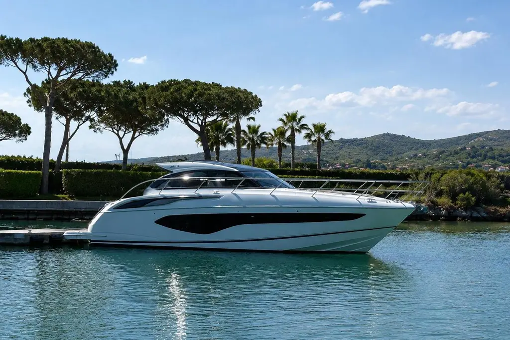  2021 Princess V50 Yacht For Sale in Jesolo IT-VE