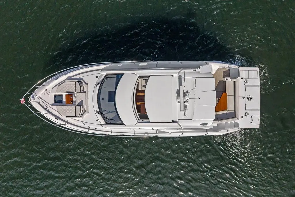 POSITIVE VIBES 2022 Cruisers Yachts 46 Cantius Yacht For Sale in Hollywood FL POSITIVE VIBES 2022 Cruisers Yachts 46 Cantius Yacht For Sale in Hollywood FL