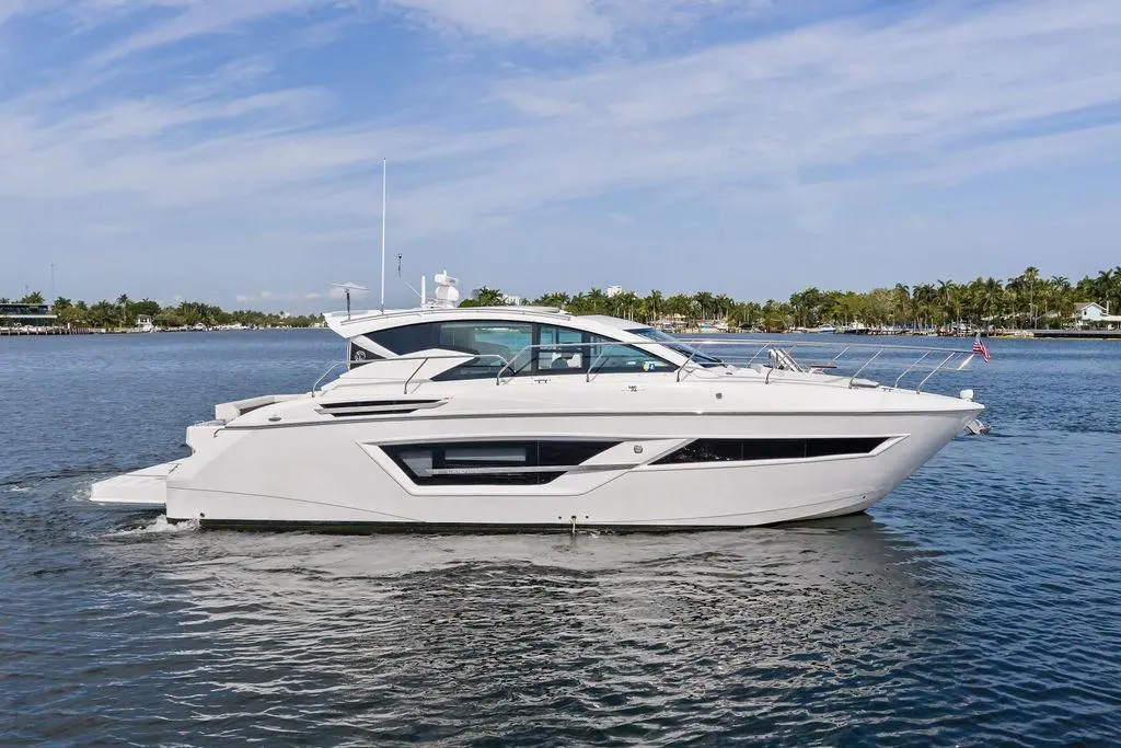 POSITIVE VIBES 2022 Cruisers Yachts 46 Cantius Yacht For Sale in Hollywood FL POSITIVE VIBES 2022 Cruisers Yachts 46 Cantius Yacht For Sale in Hollywood FL
