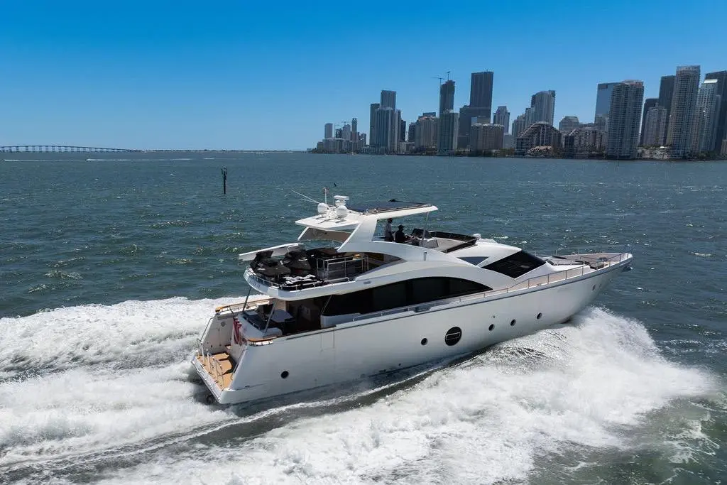 Therapy 2008 Aicon Yachts 75 Yacht For Sale in Miami Beach FL