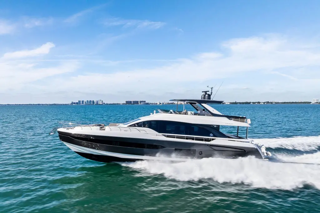 CLEAN TRADE-INS ACCEPTED 2021 Azimut Fly 78 Yacht For Sale in Fort Lauderdale FL