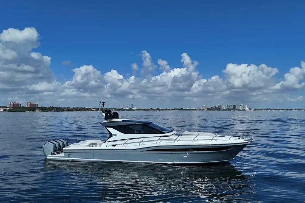 2024 uniesse exuma htc5p veinte coral gables florida for sale
