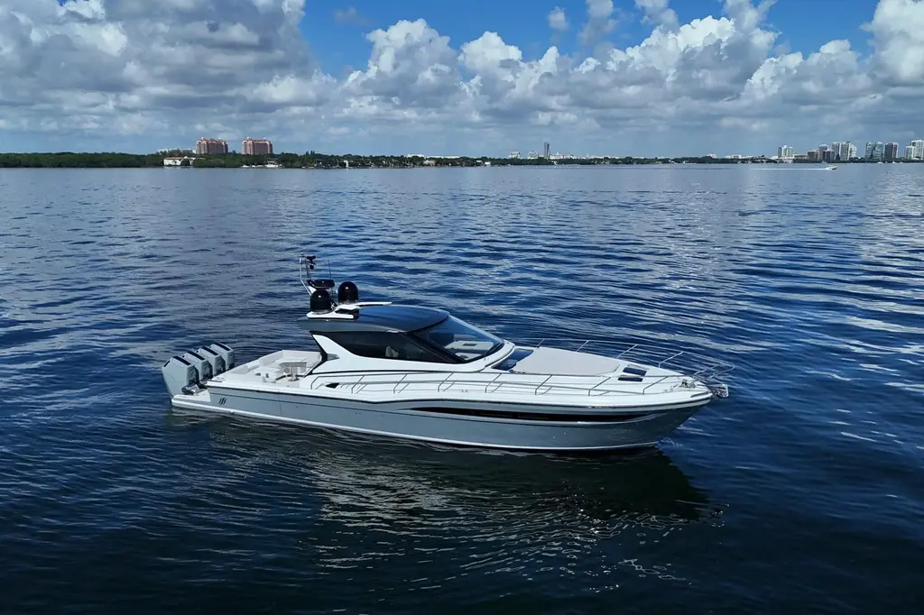 VEINTE 2024 Uniesse Exuma HTC5p Yacht For Sale in Coral Gables FL VEINTE 2024 Uniesse Exuma HTC5p Yacht For Sale in Coral Gables FL