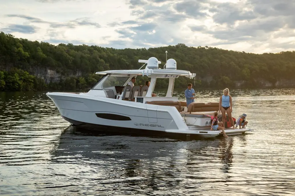 2026 Regal 38 Surf Yacht For Sale in Monaco 2026 Regal 38 Surf Yacht For Sale in Monaco