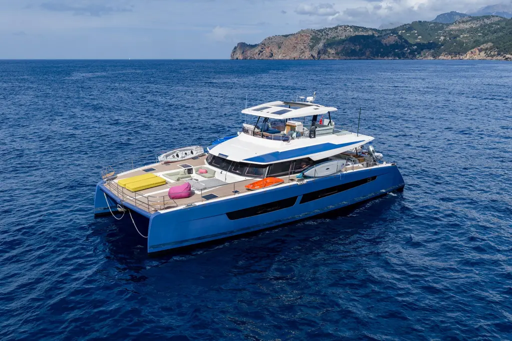 2023 fountaine pajot power 67 emerald palma for sale