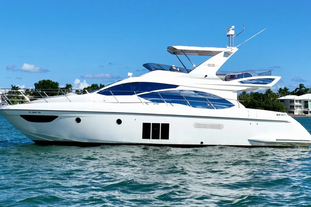 2013 Azimut Fly 53 Yacht For Sale in Miami FL 2013 Azimut Fly 53 Yacht For Sale in Miami FL