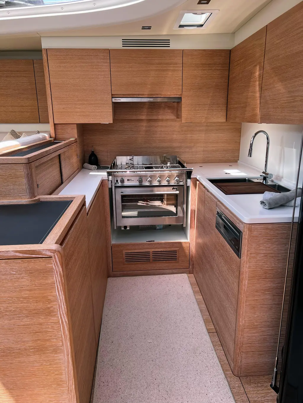  2023 Solaris 64 Yacht For Sale in Palma de Mallorca ES-PM